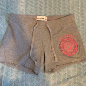 Abercrombie kids shorts